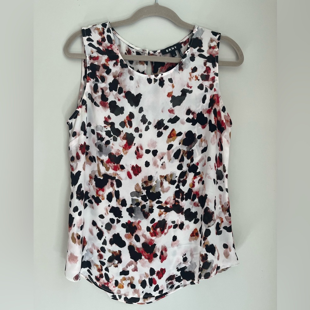 DKNY Printed Sleeveless Top - Size Medium